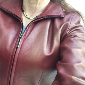 Burgundy leather zip jkt